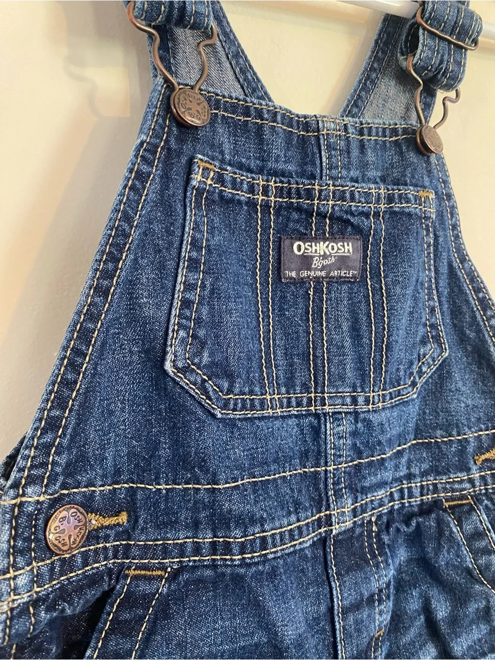 OshKosh B'gosh Kids Denim Short Overalls Size 24 Months Carpenter style